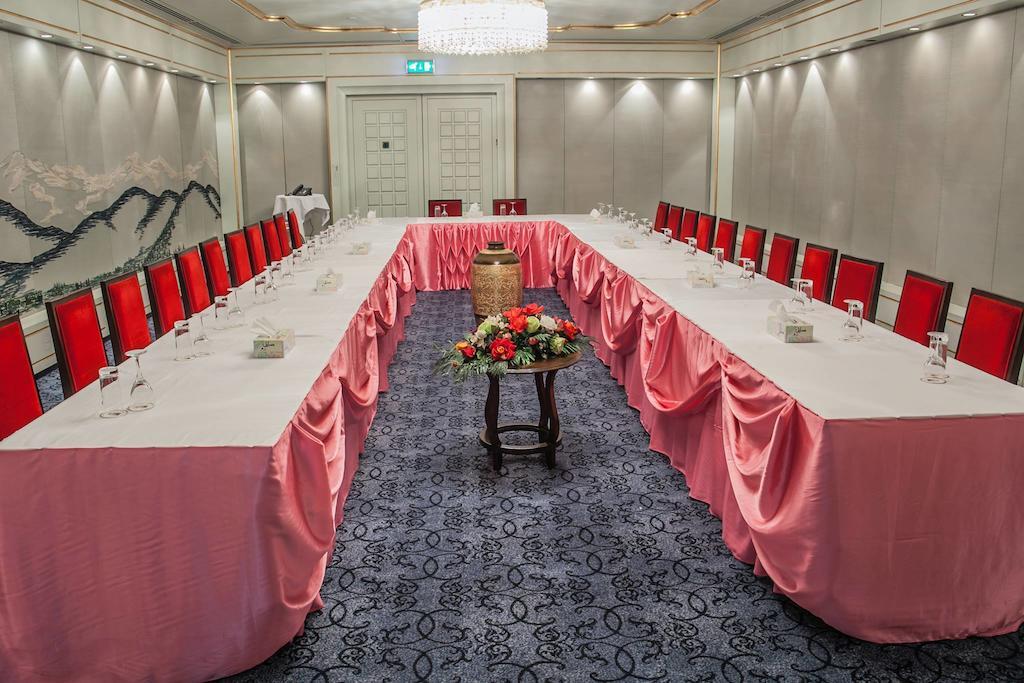 Royal Tulip Alrasheed Hotel Baghdād Екстериор снимка