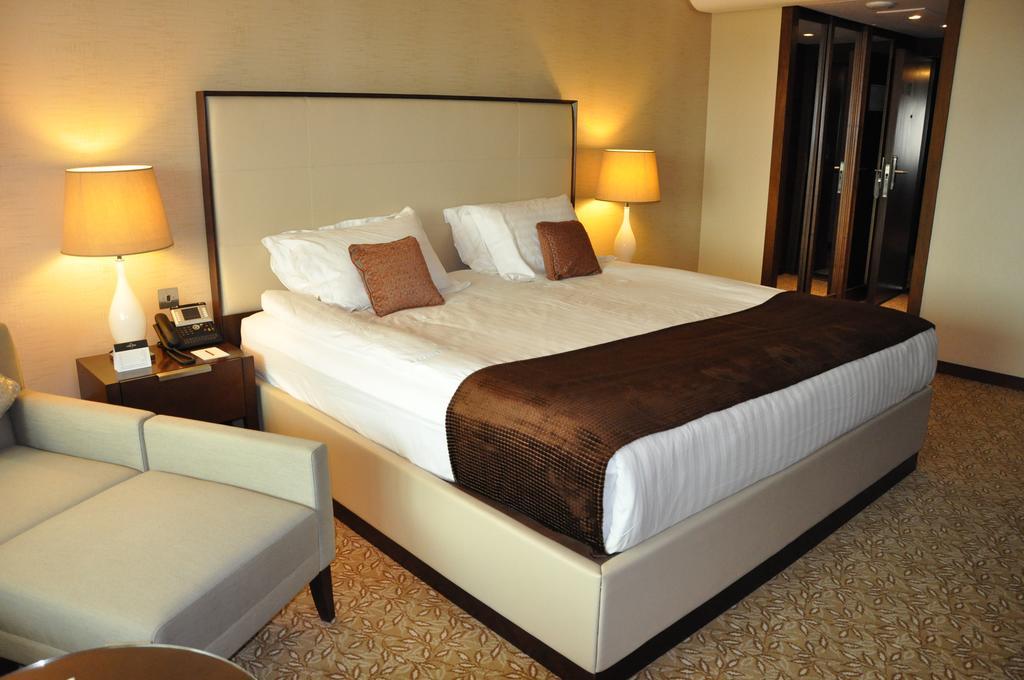 Royal Tulip Alrasheed Hotel Baghdād Екстериор снимка