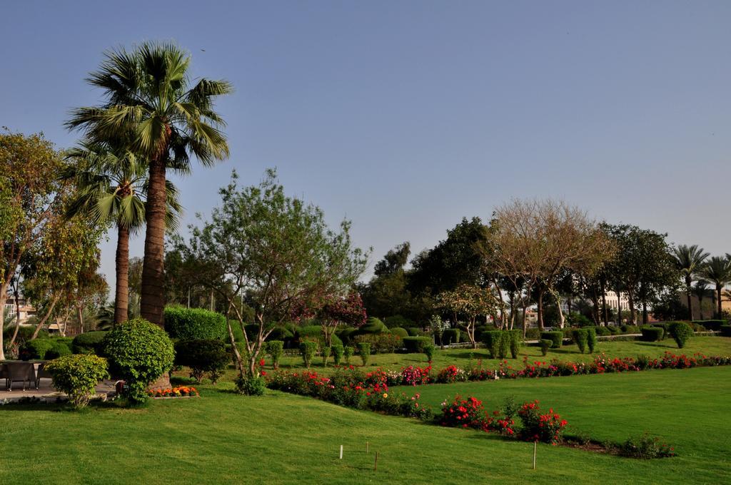 Royal Tulip Alrasheed Hotel Baghdād Екстериор снимка