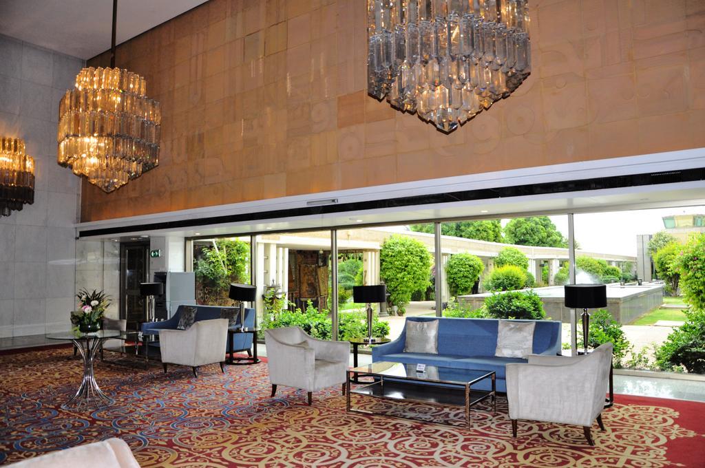 Royal Tulip Alrasheed Hotel Baghdād Екстериор снимка