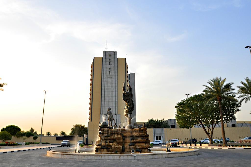 Royal Tulip Alrasheed Hotel Baghdād Екстериор снимка