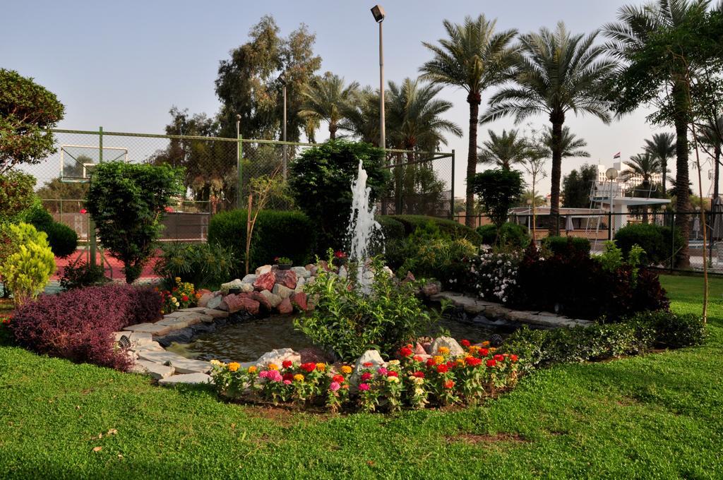Royal Tulip Alrasheed Hotel Baghdād Екстериор снимка