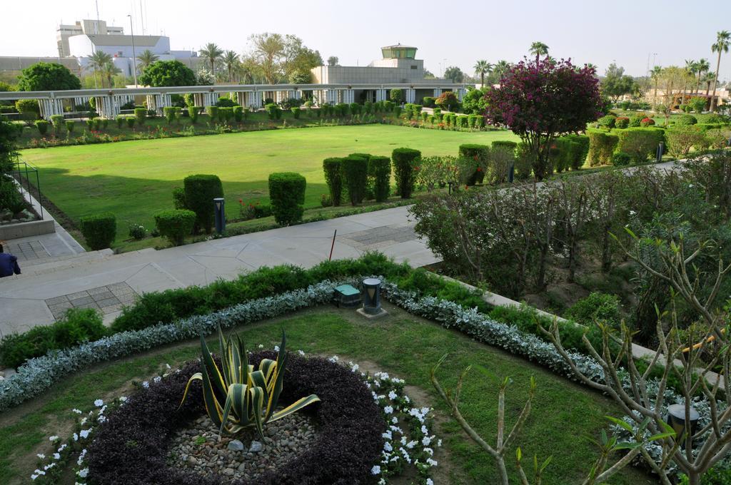 Royal Tulip Alrasheed Hotel Baghdād Екстериор снимка
