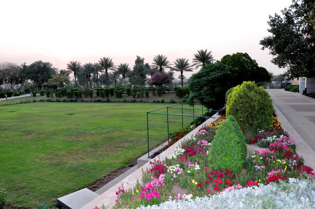 Royal Tulip Alrasheed Hotel Baghdād Екстериор снимка