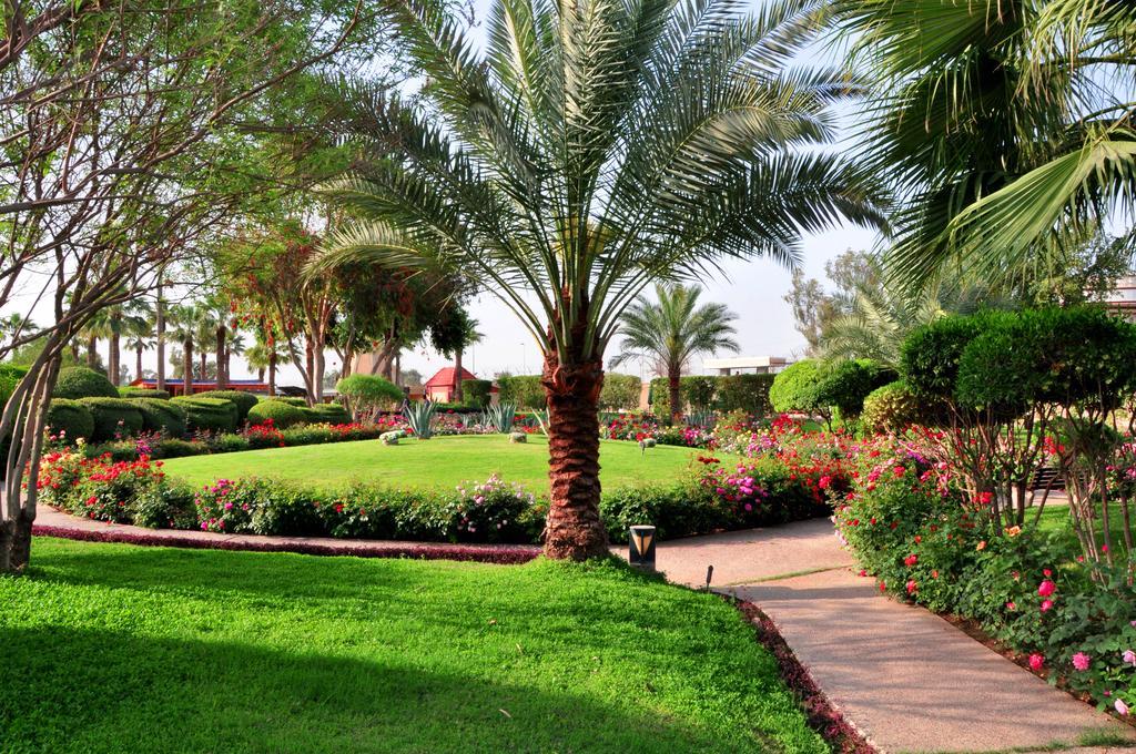 Royal Tulip Alrasheed Hotel Baghdād Екстериор снимка