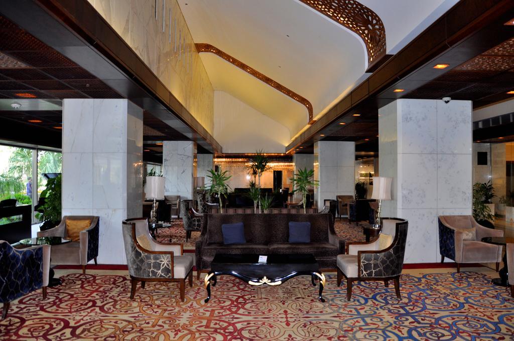 Royal Tulip Alrasheed Hotel Baghdād Екстериор снимка