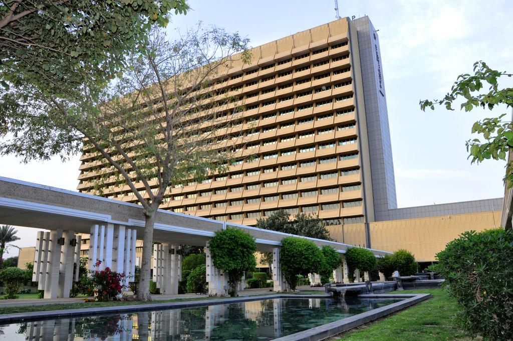 Royal Tulip Alrasheed Hotel Baghdād Екстериор снимка